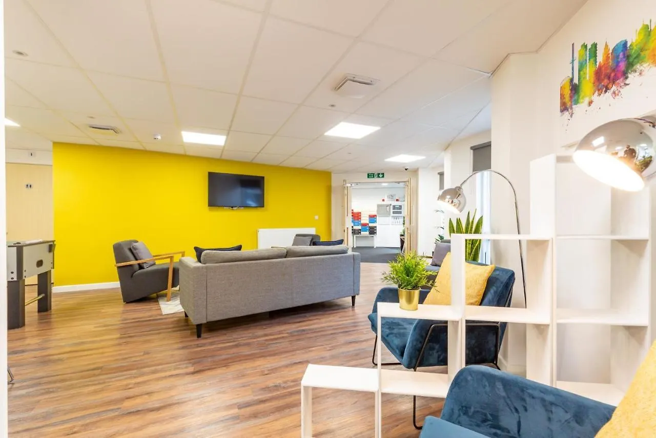 Ensuite Bedrooms With Shared Kitchen At Hollingbury House In Hove